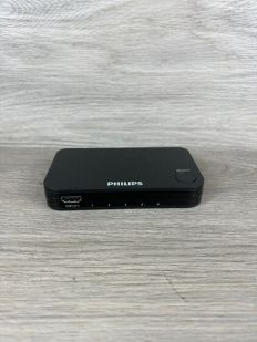 Philips SWV9484B/27 4K UHD 4-Port HDMI 2.0 Switch Box For Smart TV Roku Xbox PS4(No remote)