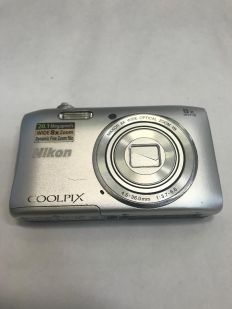Nikon Coolpix S3600 Silver Digital Camera - ASIS 